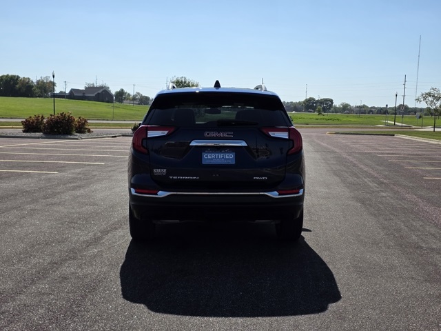 2023 GMC Terrain AWD SLT