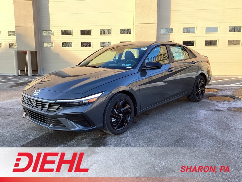 2026 Hyundai Elantra SEL's photo