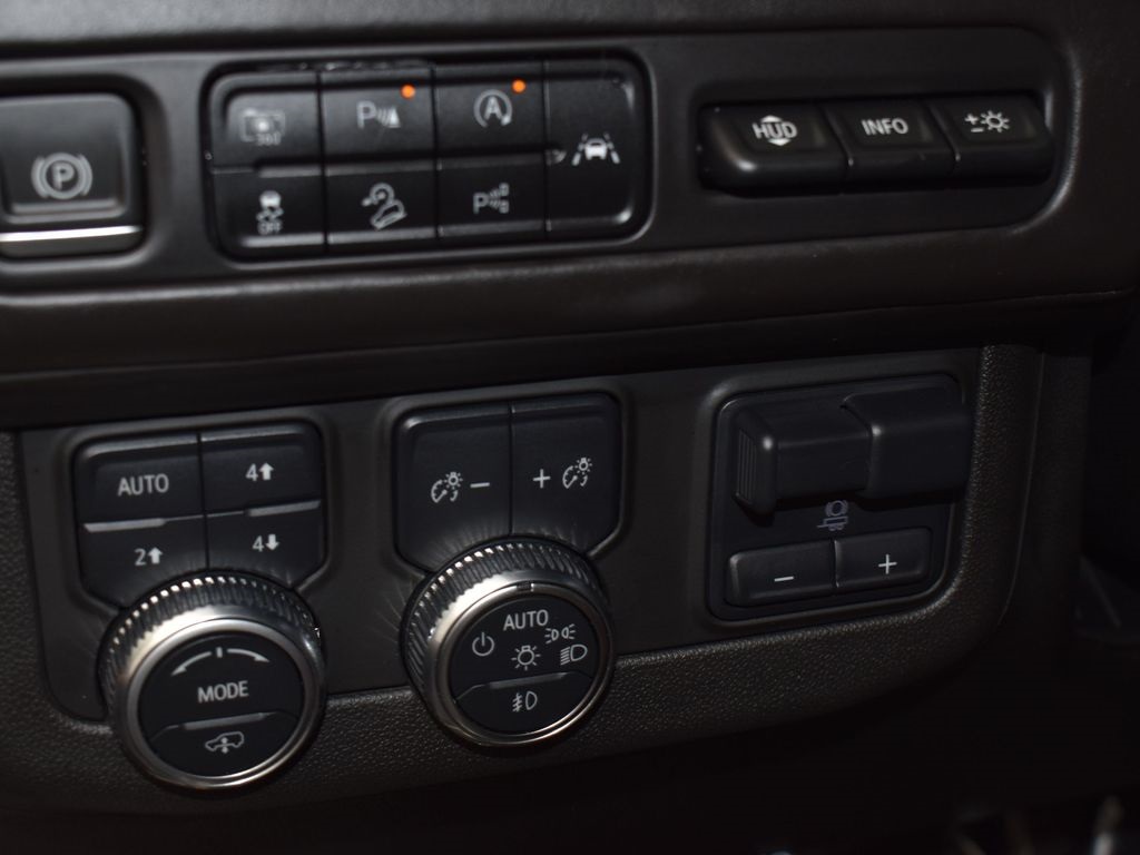 Used 2023 GMC Yukon Sport Utility