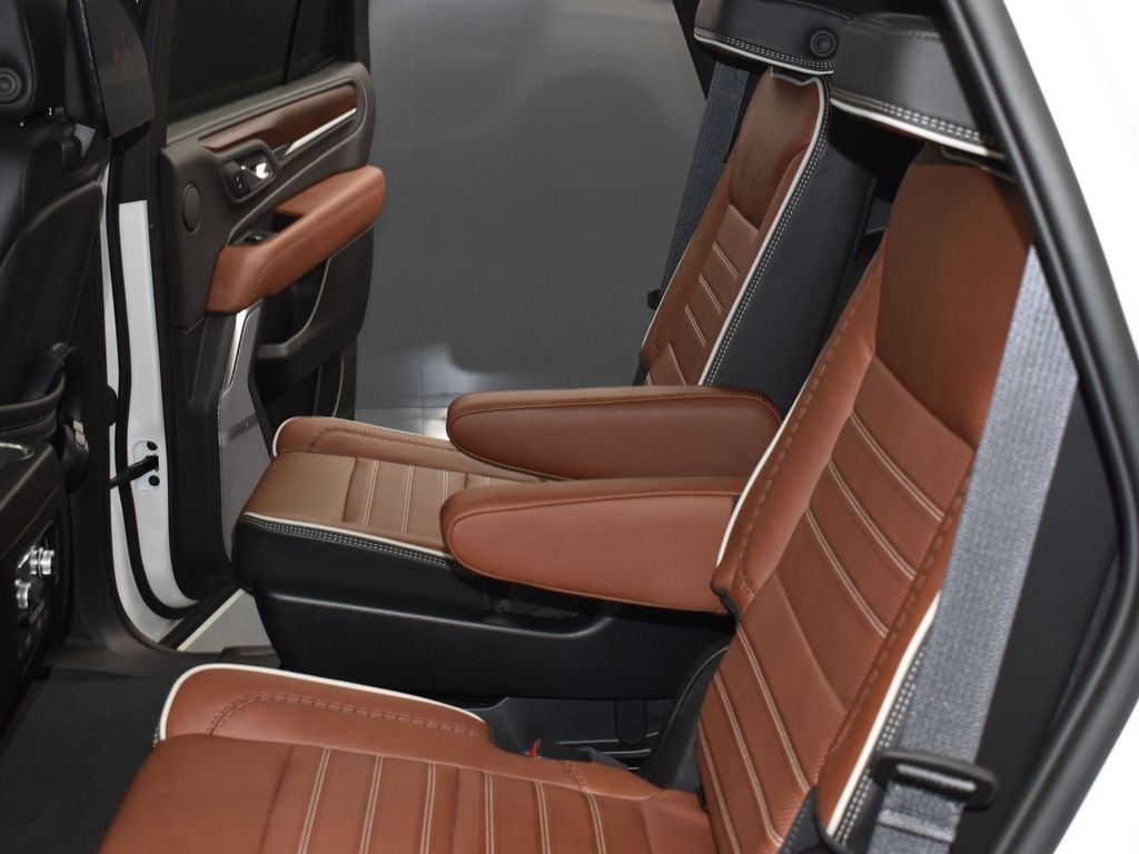 Used 2023 GMC Yukon Sport Utility