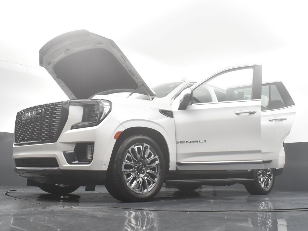 Used 2023 GMC Yukon Sport Utility