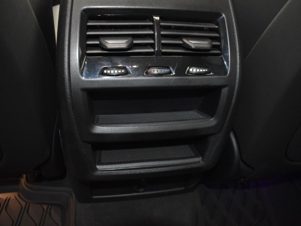 2024 Black Sapphire Metallic BMW X6 xDrive40i AWD SUV