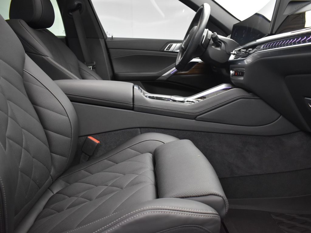 2024 Black Sapphire Metallic BMW X6 xDrive40i AWD SUV