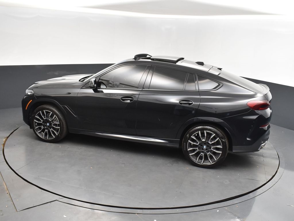 2024 Black Sapphire Metallic BMW X6 xDrive40i AWD SUV