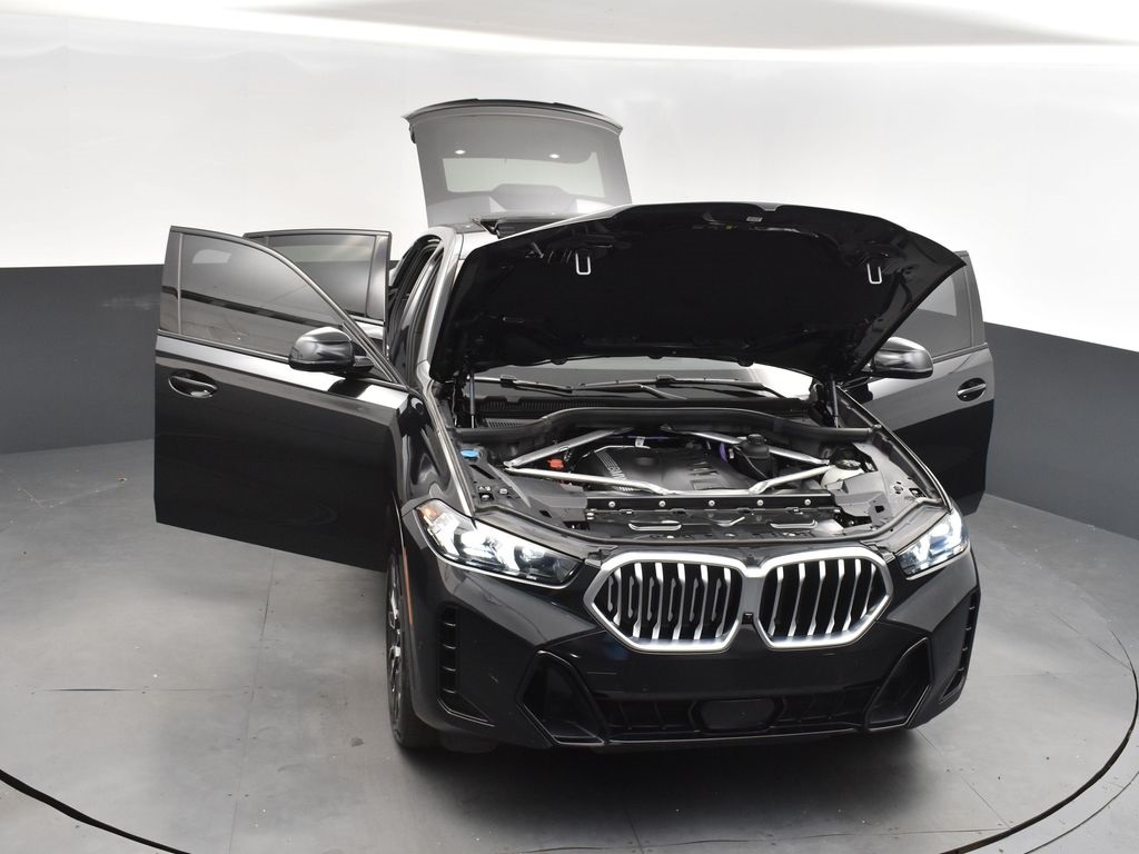 2024 Black Sapphire Metallic BMW X6 xDrive40i AWD SUV