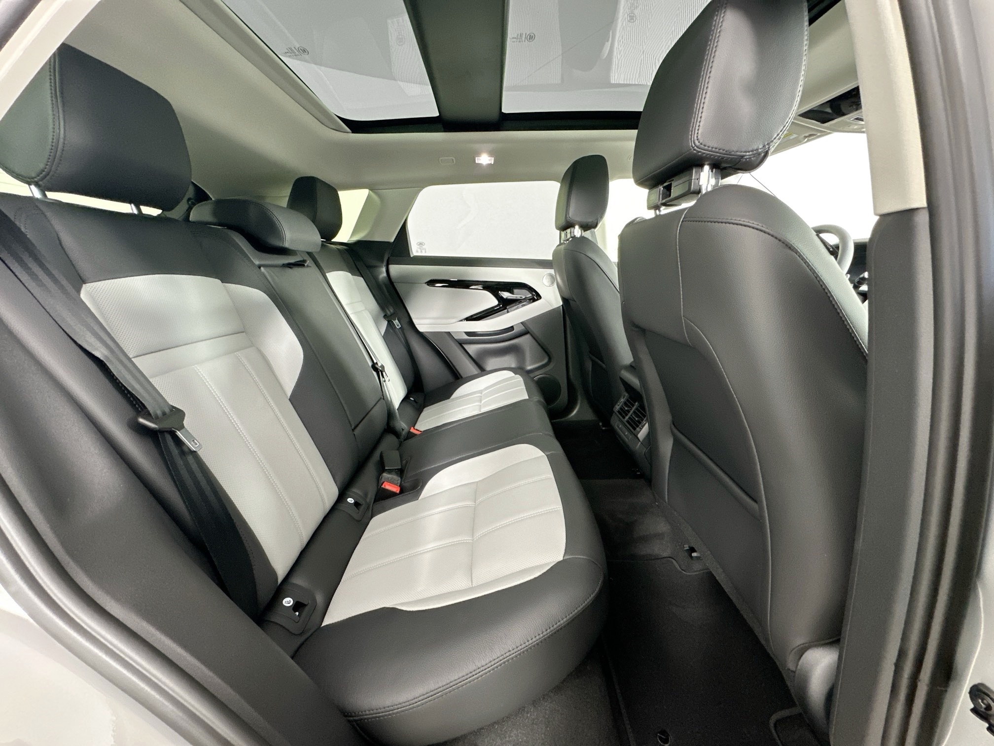 new 2024 Land Rover Range Rover Evoque car, priced at $56,875