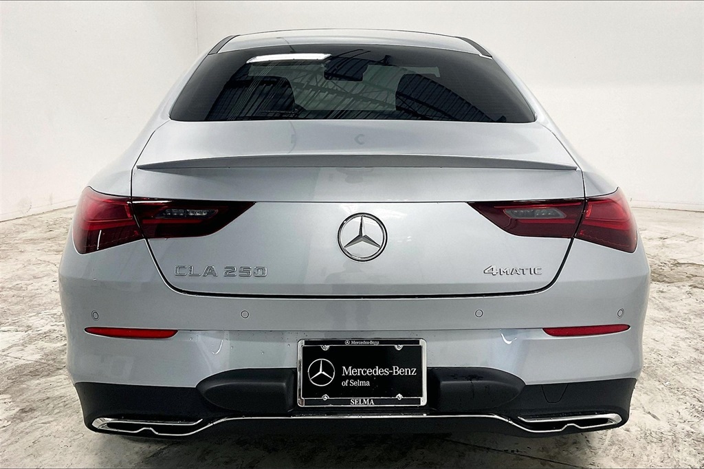 2025 Mercedes Benz CLA 250 4MATIC photo 4