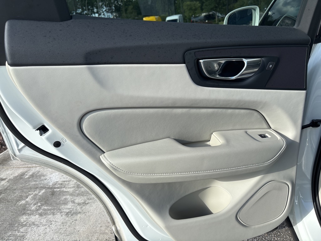 Used 2022 Volvo XC60 AWD SUV for sale #SP1445 - photo 17