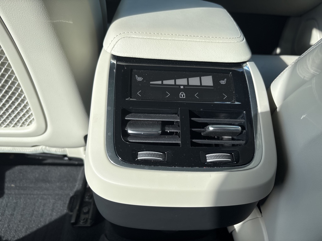 Used 2022 Volvo XC60 AWD SUV for sale #SP1445 - photo 21