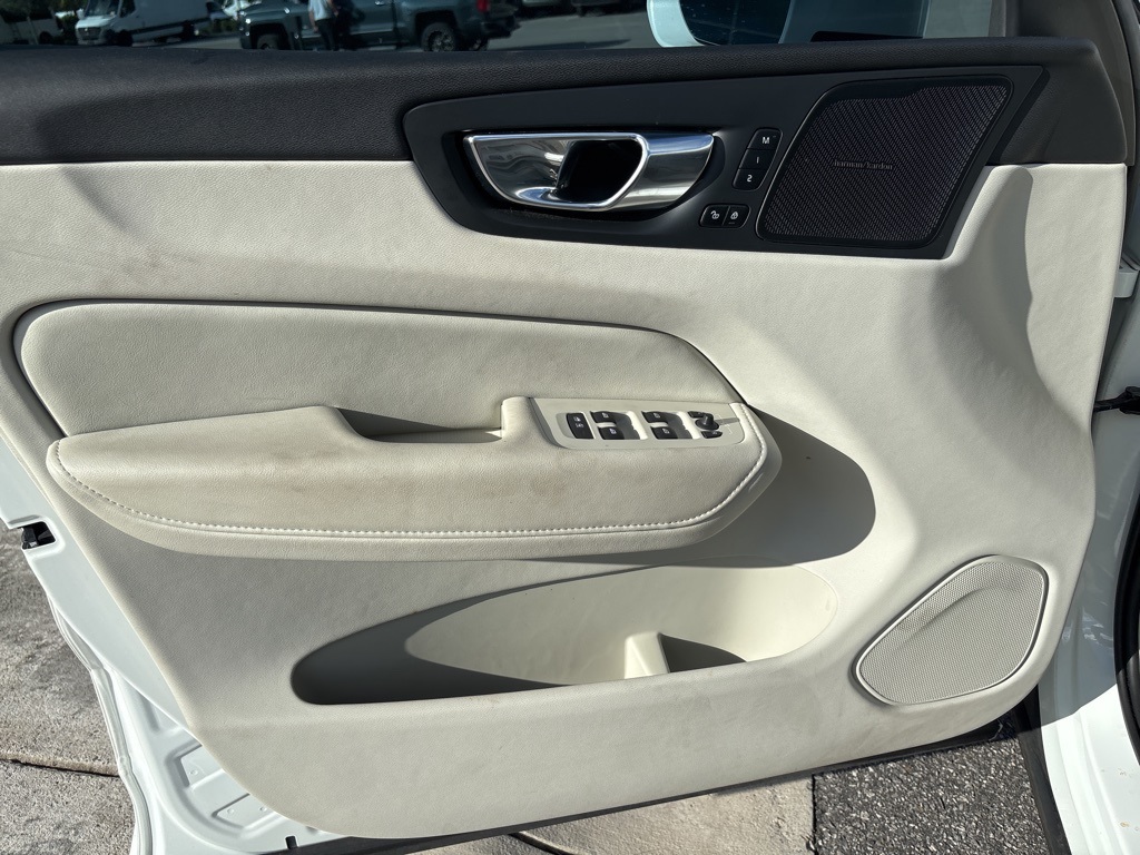 Used 2022 Volvo XC60 AWD SUV for sale #SP1445 - photo 39