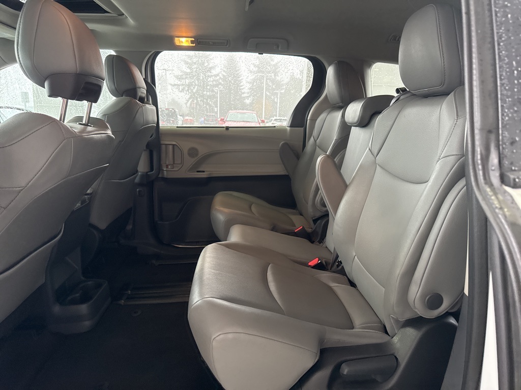 Used 2024 Toyota Sienna Van