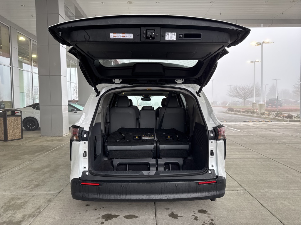 Used 2024 Toyota Sienna Van