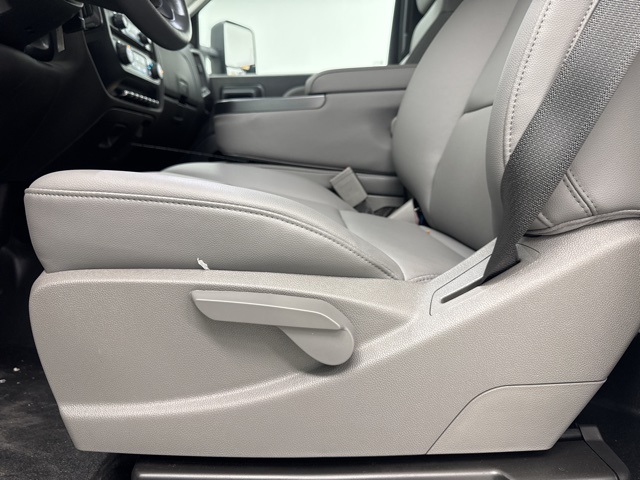 new 2024 Chevrolet Silverado MD car, priced at $57,961