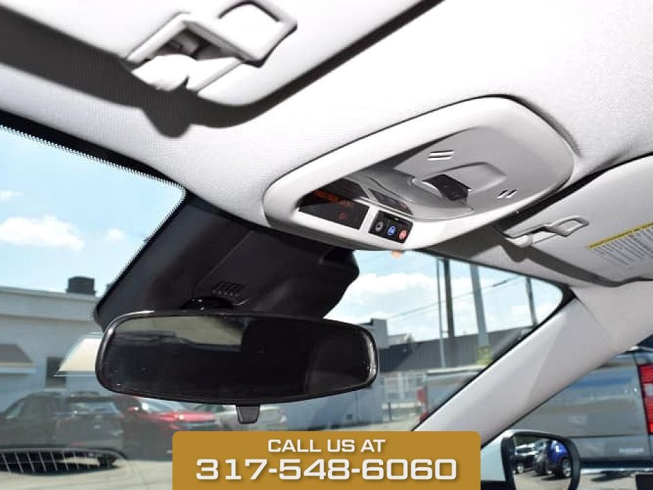 2025 Summit White Chevrolet Trax LT FWD SUV