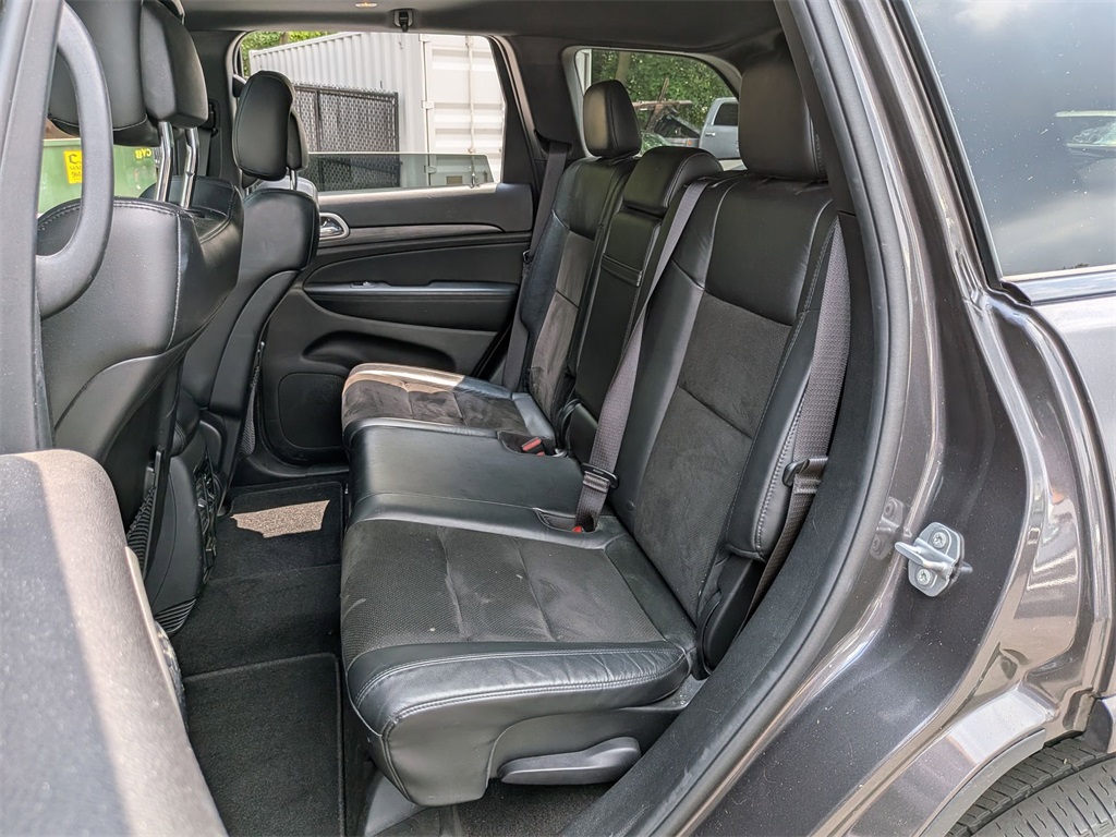 2021 Jeep Grand Cherokee Laredo X photo 19