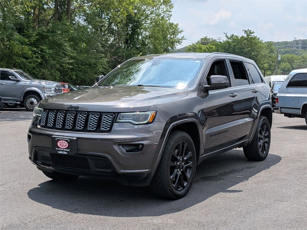 2021 Jeep Grand Cherokee Laredo X photo 5