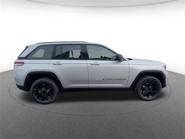 new 2025 Jeep Grand Cherokee car, priced at $42,711