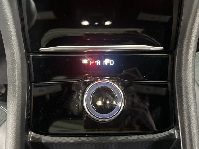 2025 Diamond Black Crystal Pearlcoat Jeep Grand Cherokee L Altitude X 4X4 SUV