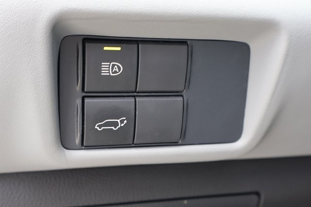 2021 Toyota Highlander XLE photo 20