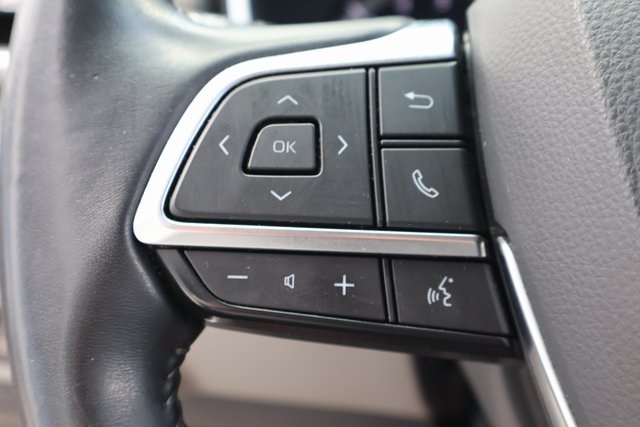 2021 Toyota Highlander XLE photo 23