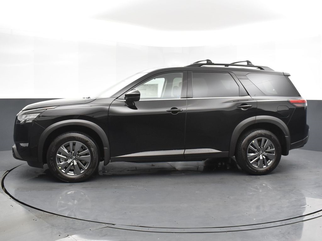 2025 Nissan Pathfinder SV photo 2