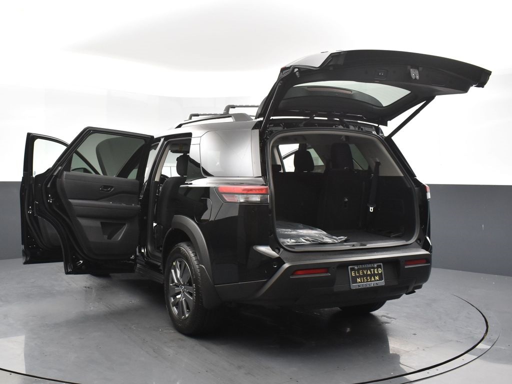 2025 Nissan Pathfinder SV photo 34