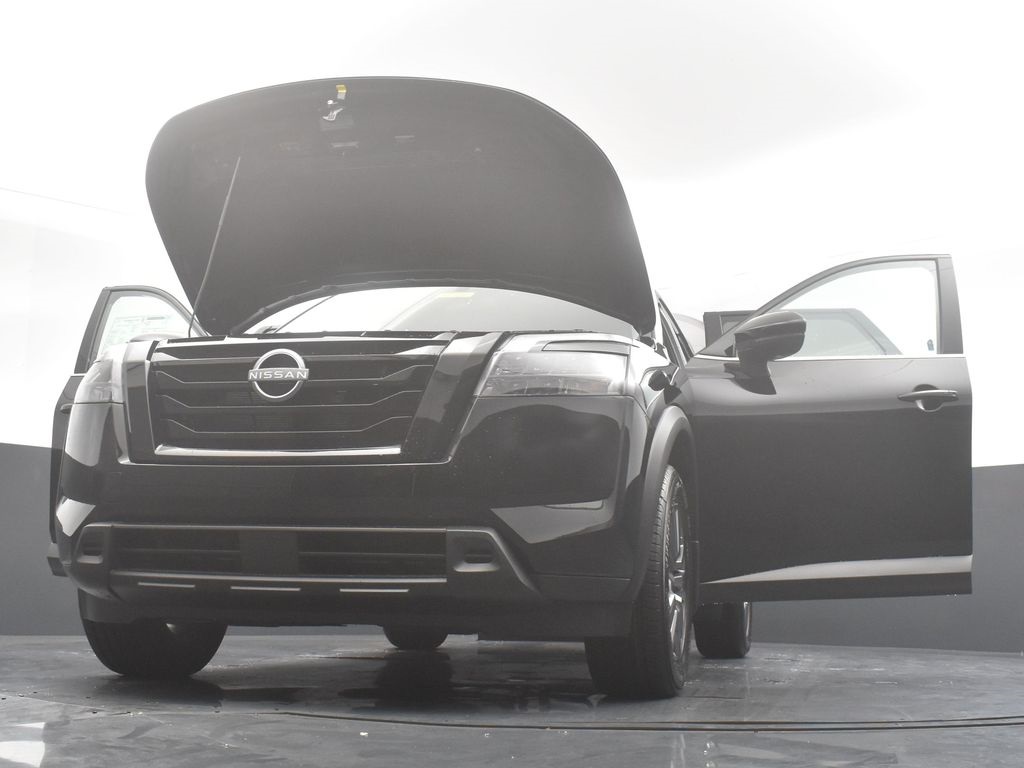 2025 Nissan Pathfinder SV photo 35