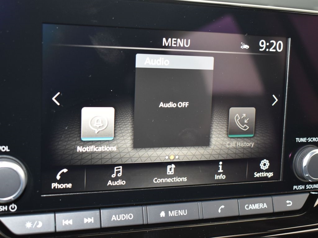 2025 Nissan Pathfinder SV photo 8
