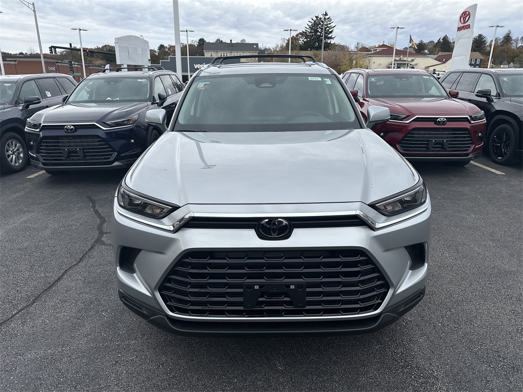 New 2026 Toyota Grand Highlander SUV