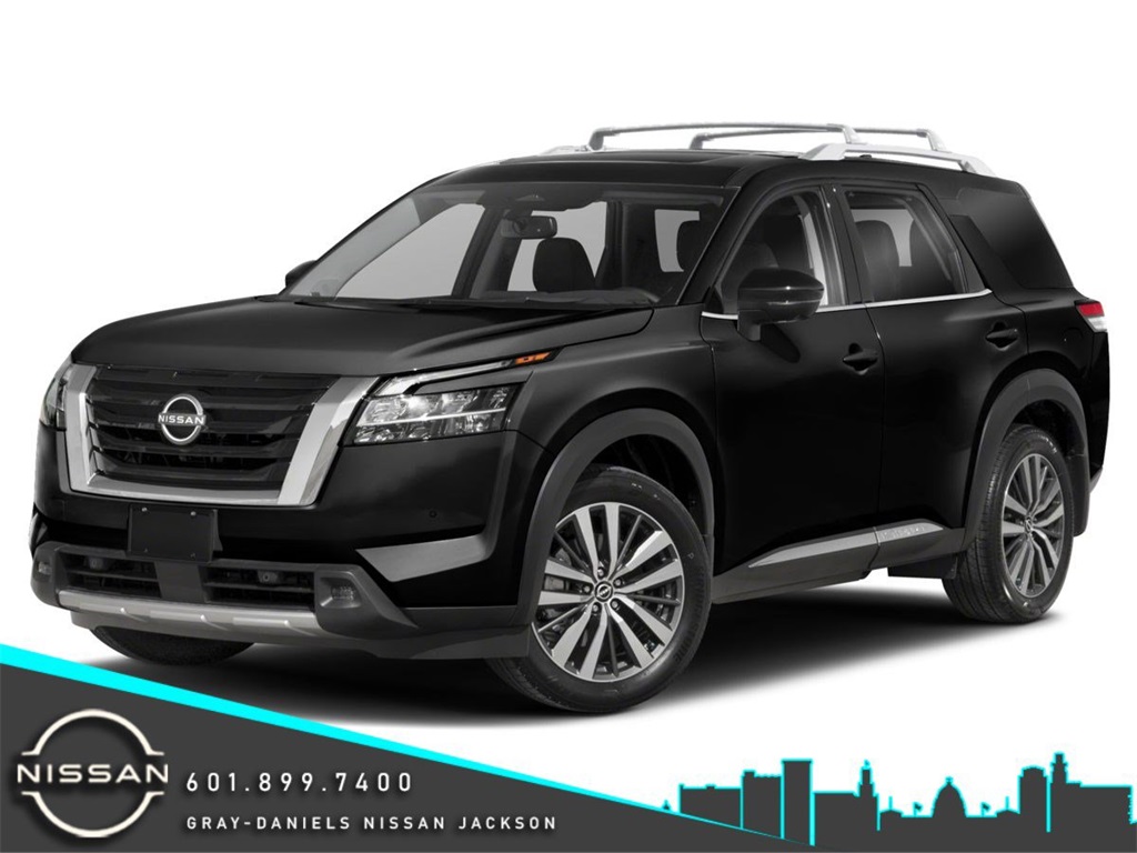 2023 Nissan Pathfinder Platinum's photo