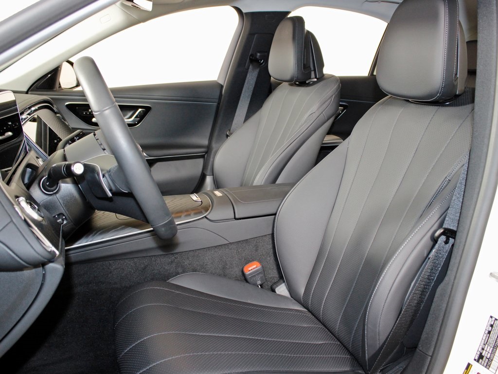 used 2025 Mercedes-Benz E-Class car, priced at $59,999