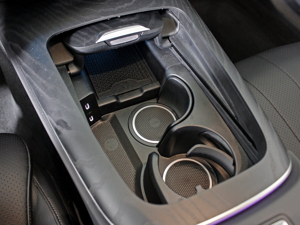 used 2025 Mercedes-Benz E-Class car, priced at $59,999