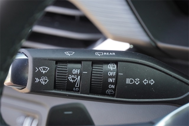 2024 Gmc Acadia Elevation photo 24