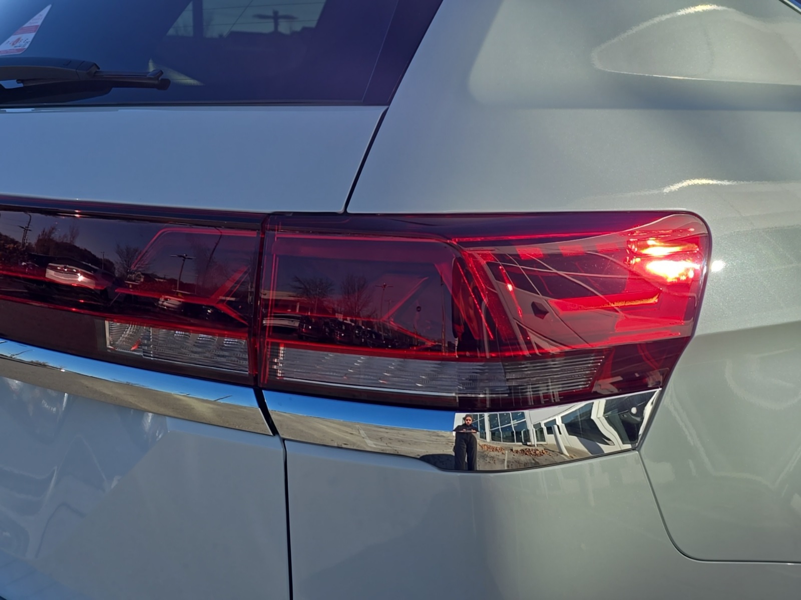 new 2026 Volkswagen Atlas car, priced at $38,280