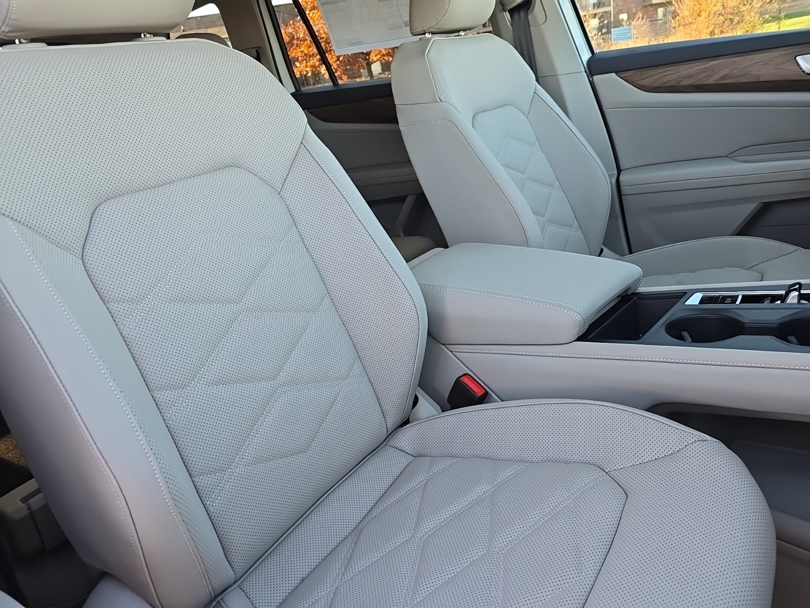 new 2026 Volkswagen Atlas car, priced at $38,280