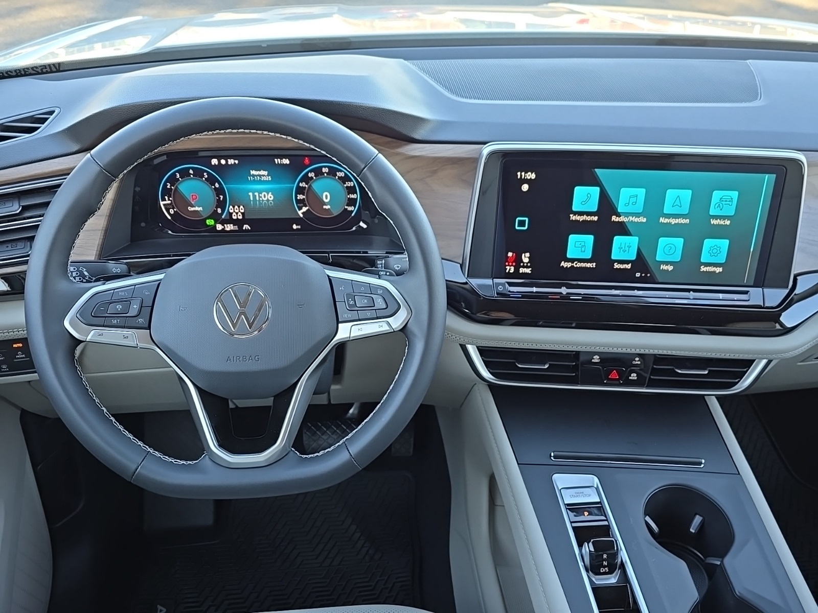 new 2026 Volkswagen Atlas car, priced at $38,280