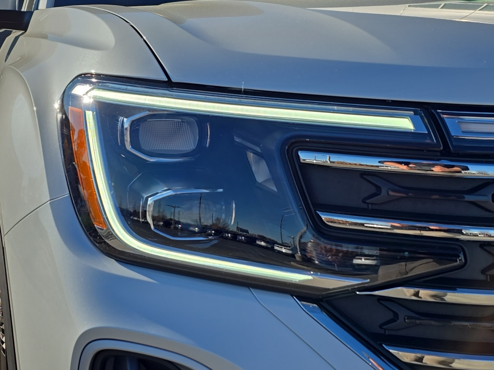 new 2026 Volkswagen Atlas car, priced at $38,280