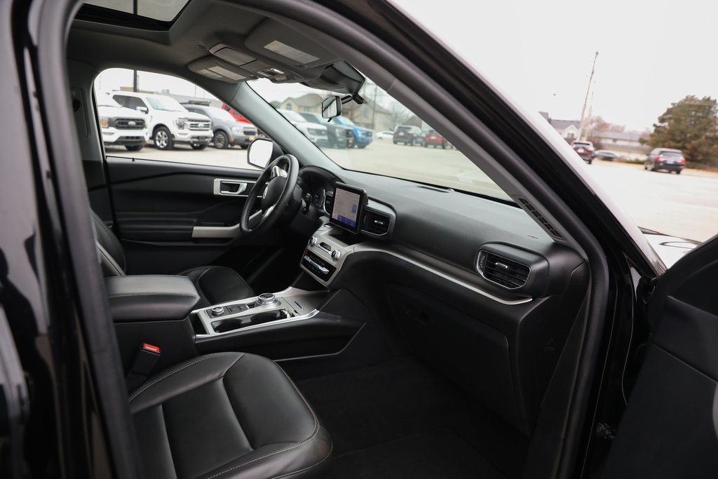 2022 FORD EXPLORER - Image 35