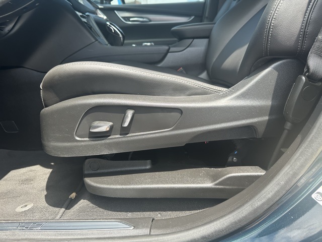 2024 Emerald Lake Metallic Cadillac XT5 Luxury AWD SUV