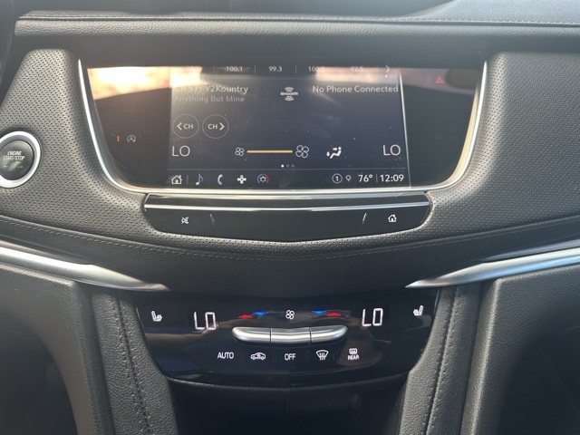 2024 Emerald Lake Metallic Cadillac XT5 Luxury AWD SUV
