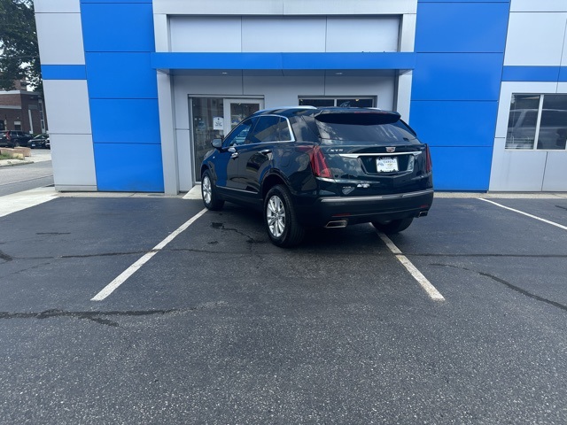 2024 Emerald Lake Metallic Cadillac XT5 Luxury AWD SUV