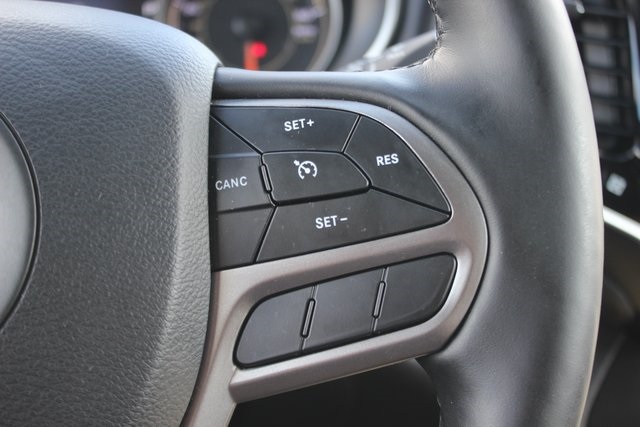 2020 Jeep Cherokee Limited photo 13