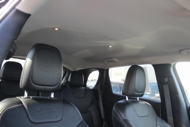 2020 Jeep Cherokee Limited photo 30