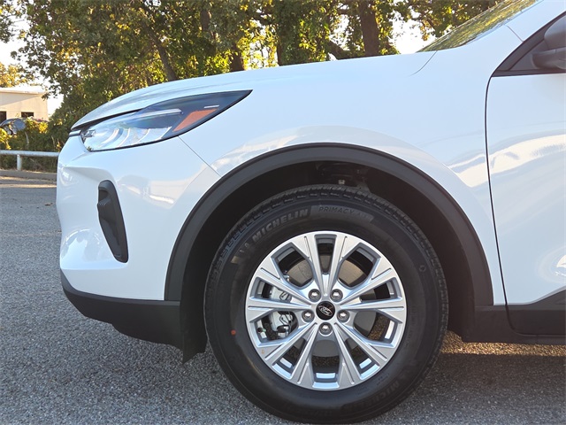 2026 Ford Escape Active photo 3