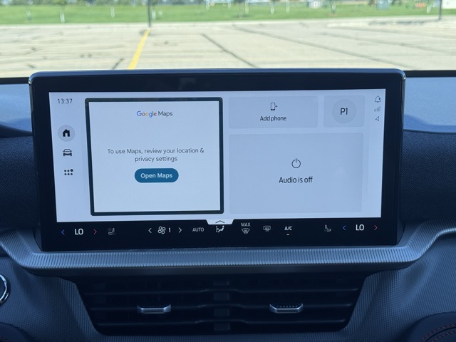 2025 Ford Explorer ST-Line photo 16