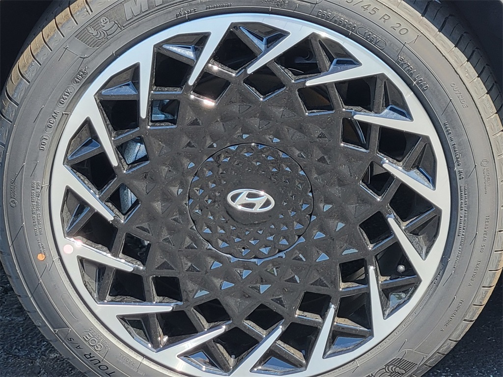 new 2024 Hyundai IONIQ 5 car, priced at $38,986