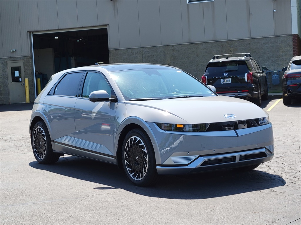 new 2024 Hyundai IONIQ 5 car, priced at $38,986