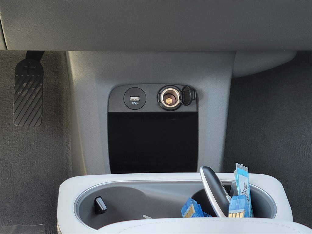 new 2024 Hyundai IONIQ 5 car, priced at $38,986