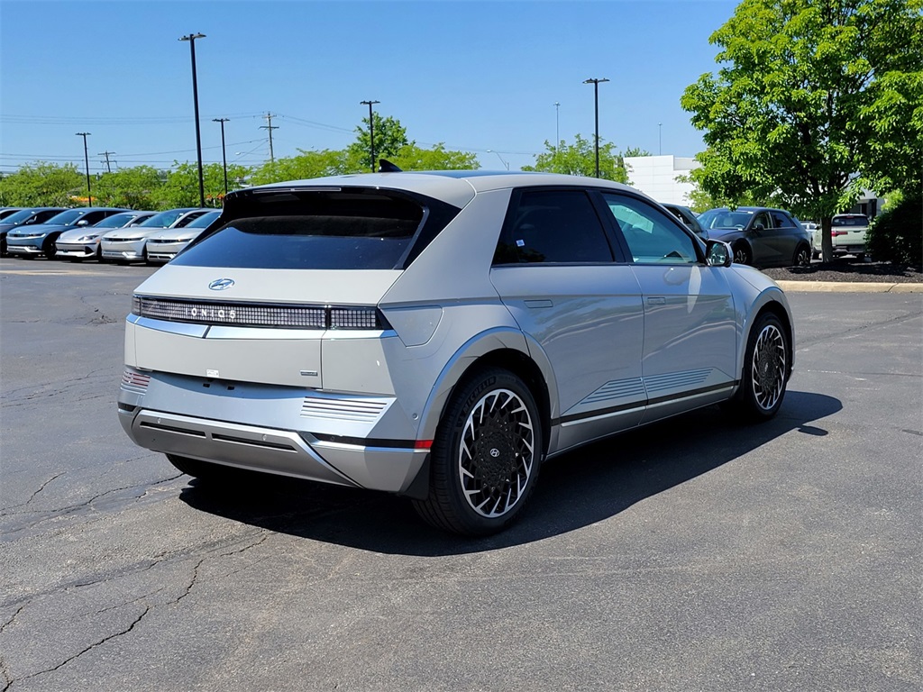 new 2024 Hyundai IONIQ 5 car, priced at $38,986