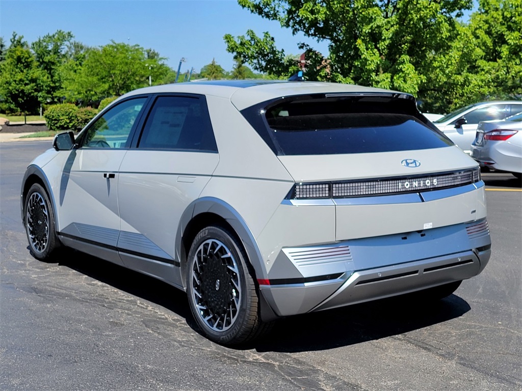 new 2024 Hyundai IONIQ 5 car, priced at $38,986